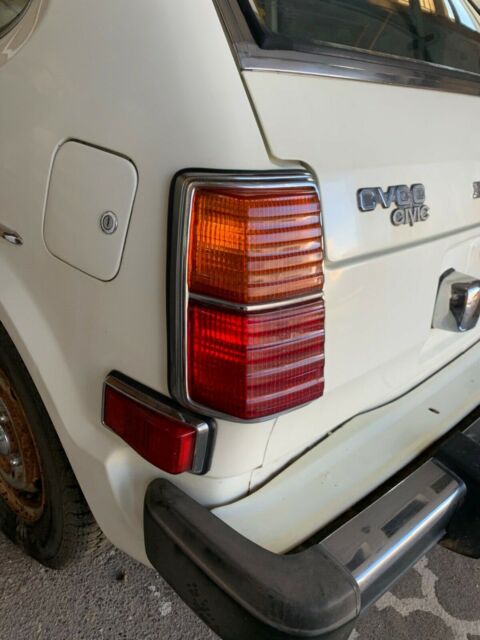 Honda Civic 1979 image number 28