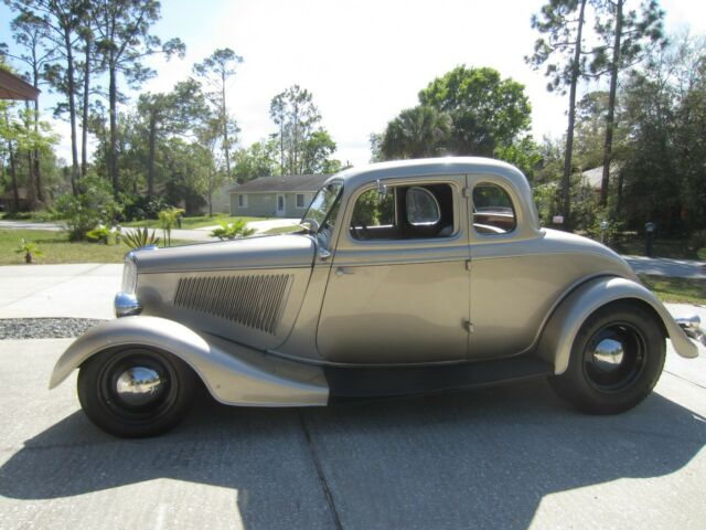 Ford 5-Windows All Steel Henry Ford 1934 image number 9