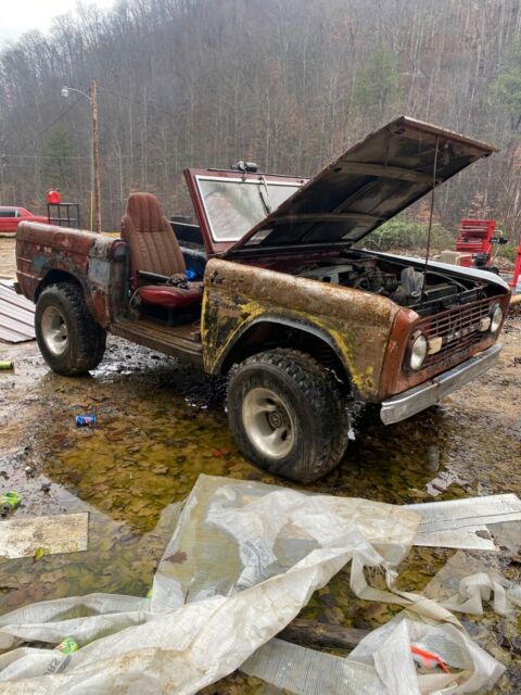 Ford Bronco 1976 image number 1