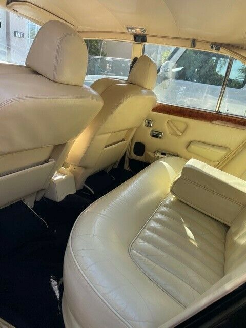 Rolls-Royce Silver Shadow 1977 image number 5