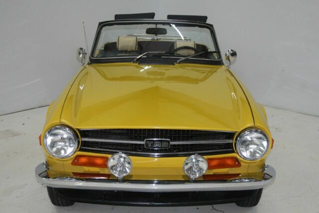 Triumph TR-6 1973 image number 25