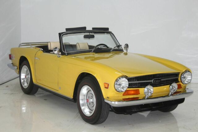 Triumph TR-6 1973 image number 3