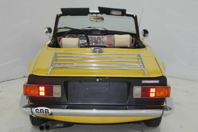 Triumph TR-6 1973 image number 8