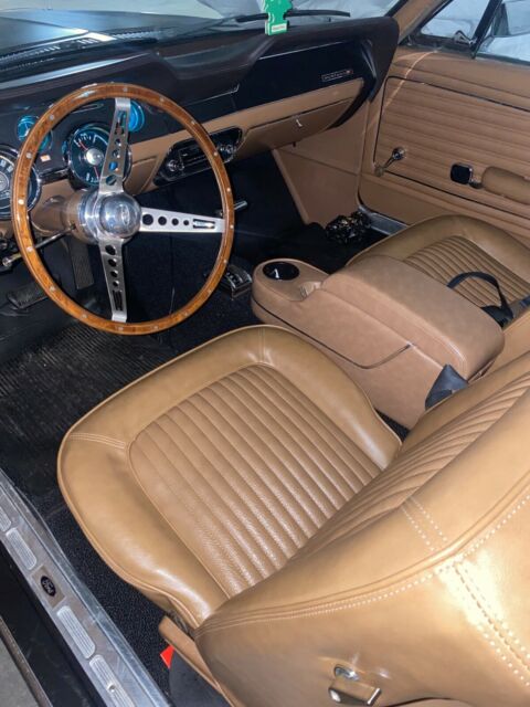 Ford Mustang 1968 image number 16