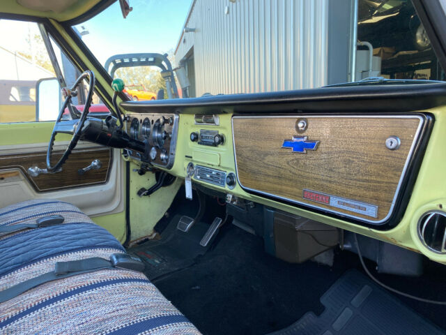 Chevrolet C-10 1972 image number 14