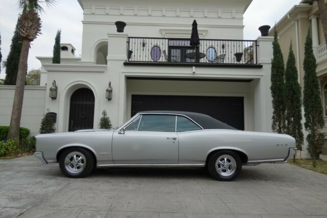 Pontiac GTO 1966 image number 6