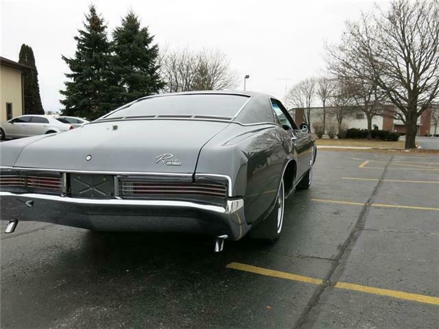 Buick Riviera GS, 1967 image number 45