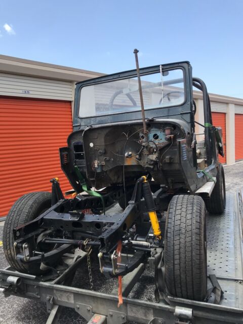 Toyota Land Cruiser 1972 image number 10