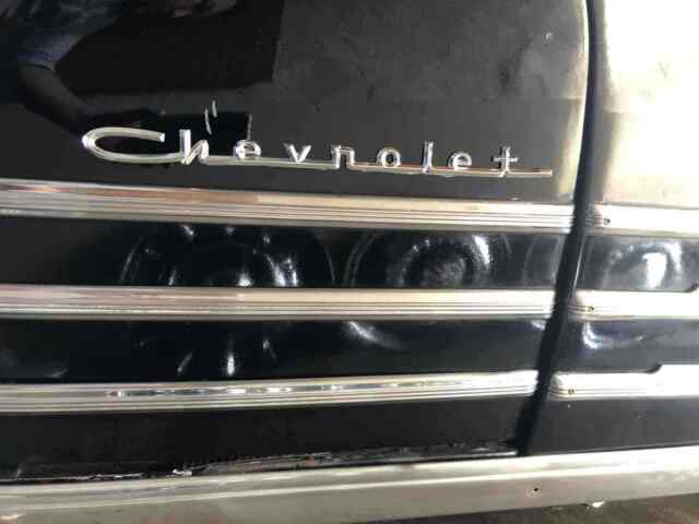 Chevrolet Fleetline 1946 image number 17