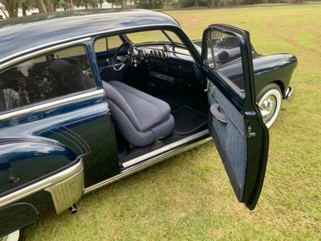 Oldsmobile Eighty-Eight 1949 image number 6