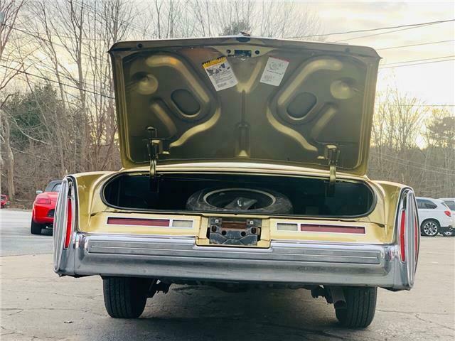 Cadillac DeVille 1976 image number 14