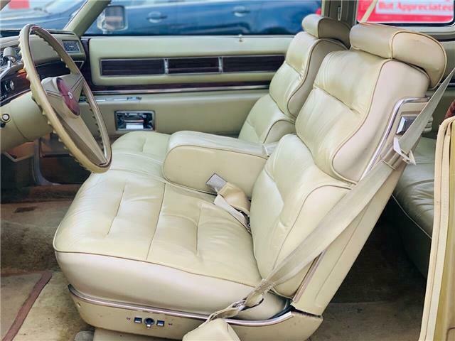 Cadillac DeVille 1976 image number 36