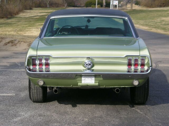 Ford Mustang 1968 image number 15