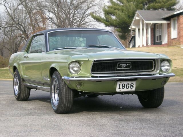 Ford Mustang 1968 image number 22