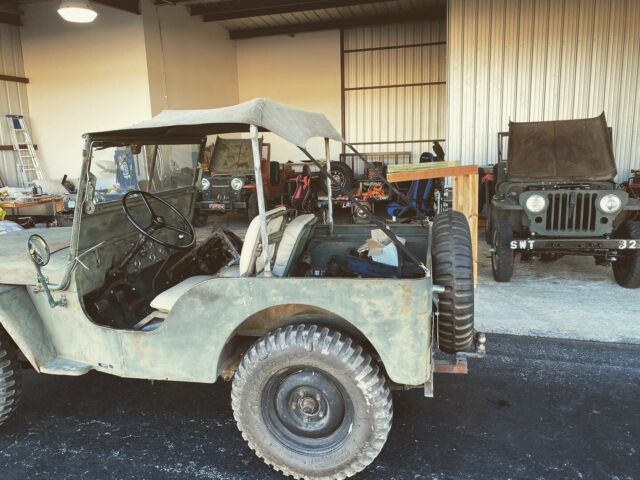 Willys CJ-2A 1945 image number 1