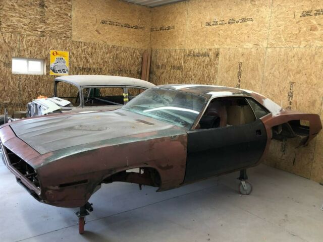 Plymouth Barracuda 1970 image number 2
