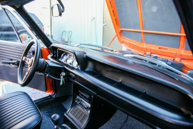 BMW 2002 1971 image number 11