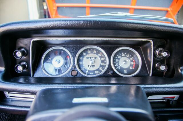 BMW 2002 1971 image number 12