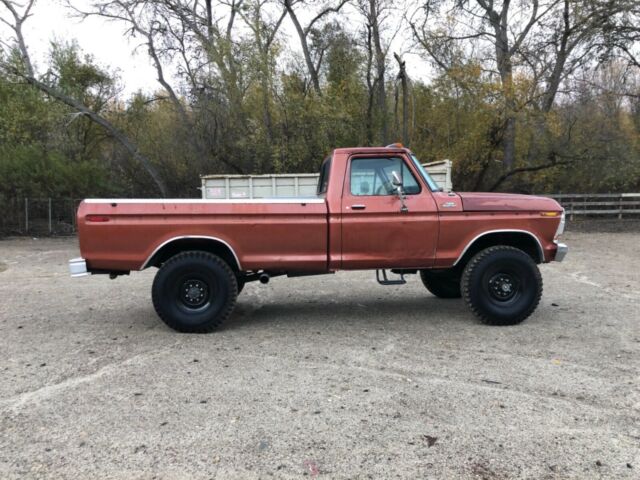 Ford F-250 1979 image number 3