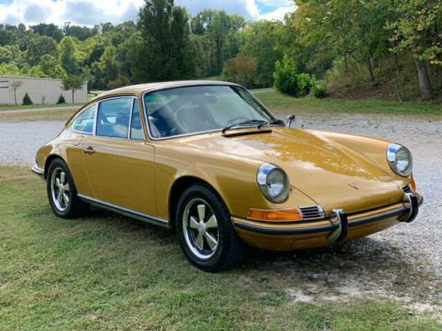 Porsche 911 1972 image number 26