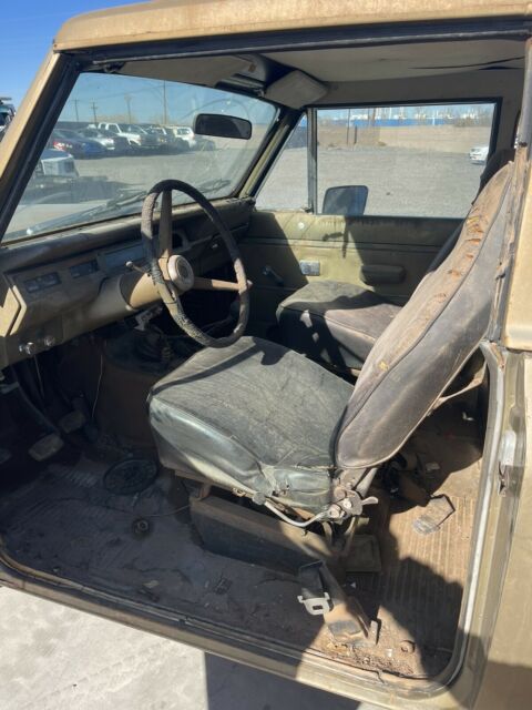 International Scout 1973 image number 16