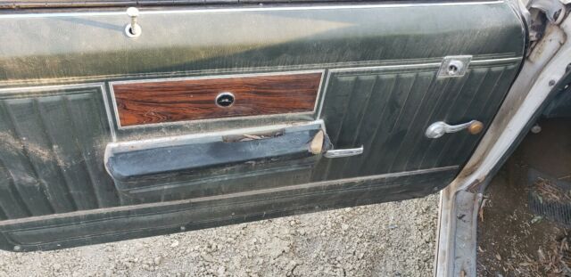 Chevrolet Impala 1969 image number 21