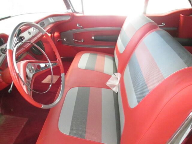 Chevrolet Impala 1958 image number 42