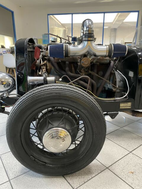 Ford Model A 1927 image number 2