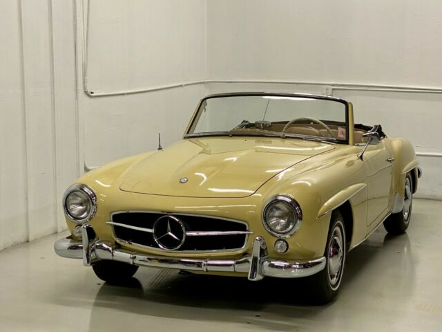 Mercedes-Benz SL-Class 1959 image number 1