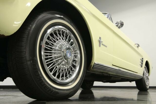 Ford Mustang 1966 image number 23