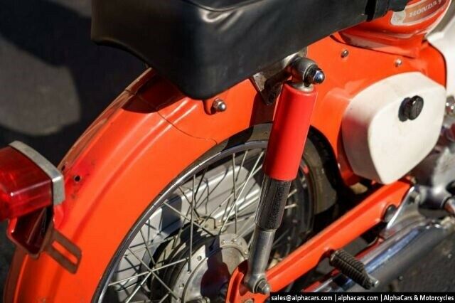 Honda 90 1967 image number 18