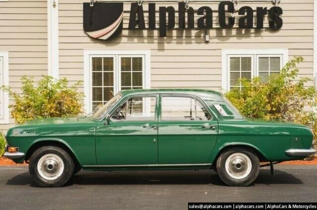 Volga GAZ-24 1979 image number 3