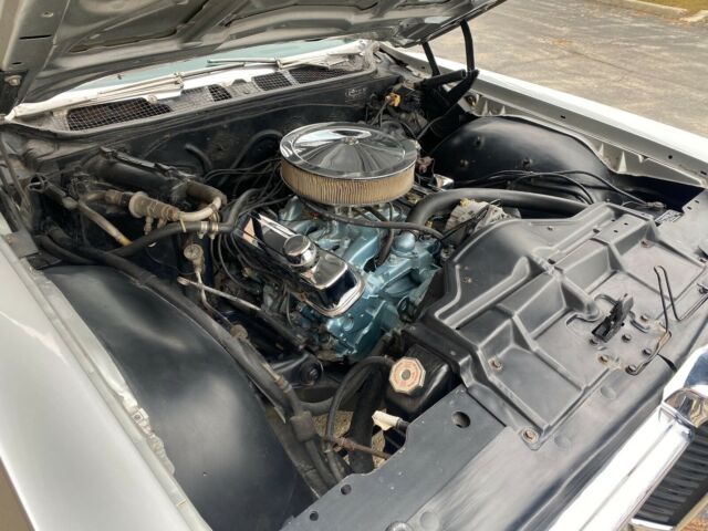 Pontiac Grand Prix 1968 image number 32
