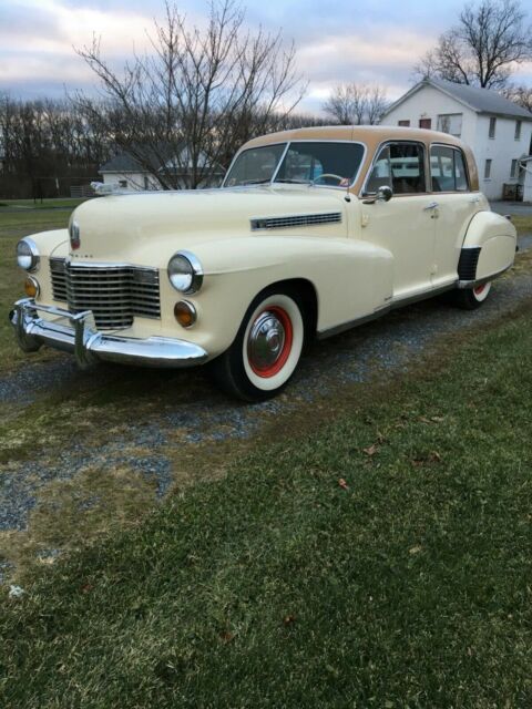 Cadillac Fleetwood 1941 image number 24