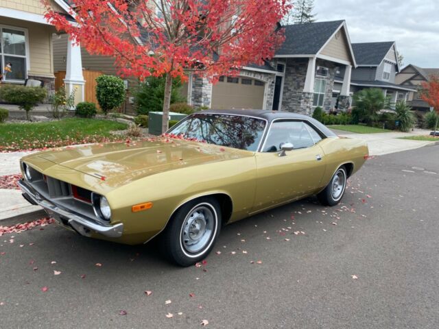 Plymouth Barracuda 1972 image number 1