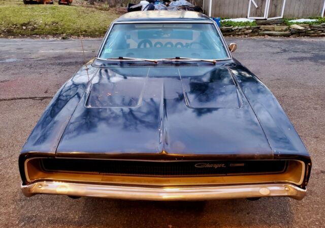 Dodge Charger 1968 image number 2