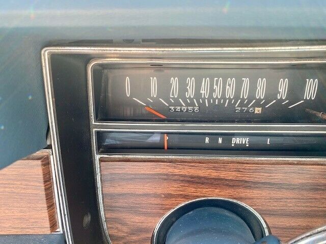 Cadillac Eldorado 1976 image number 11