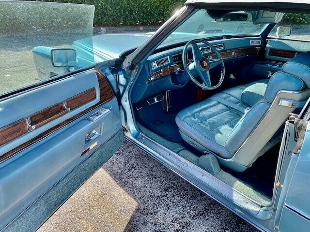 Cadillac Eldorado 1976 image number 20