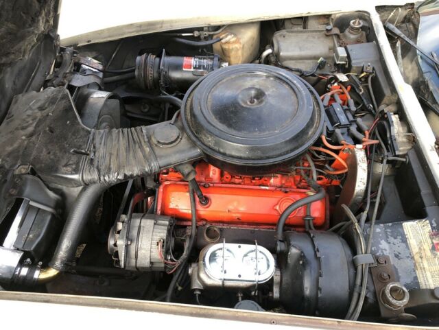 Chevrolet Corvette 1976 image number 47