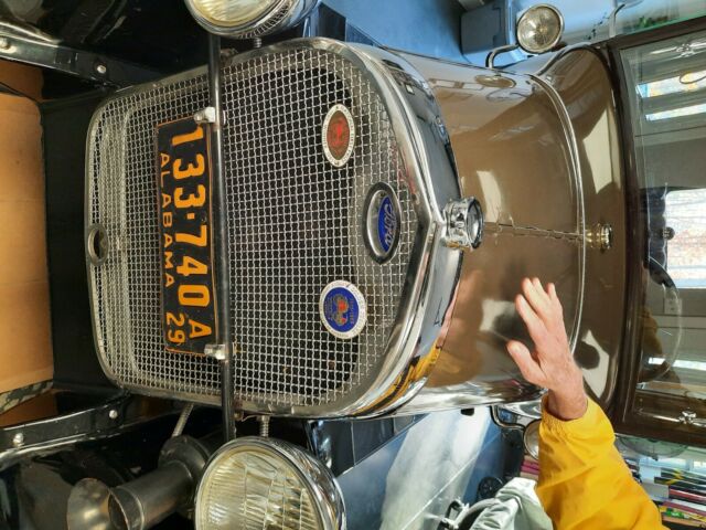 Ford Model A 1929 image number 16