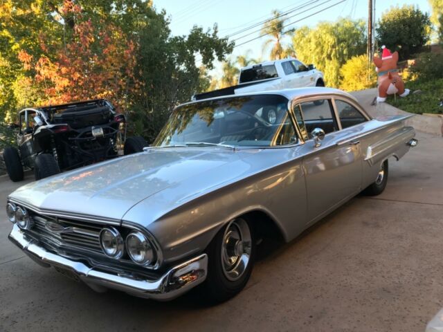 Chevrolet Bel Air/150/210 1960 image number 25