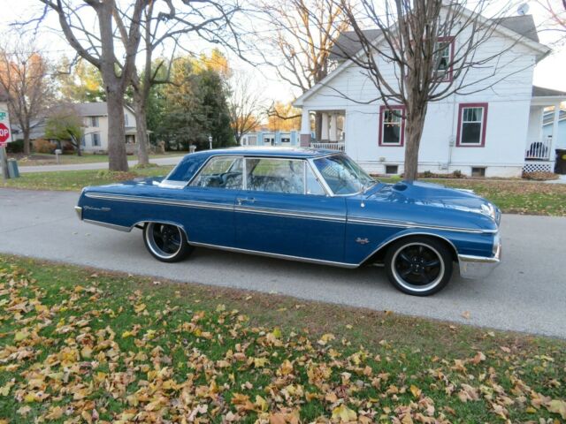 Ford GALAXIE 1962 image number 30
