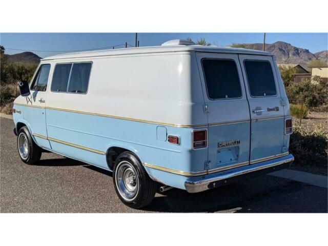 Chevrolet G10 Van 1977 image number 29