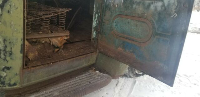 International Harvester KB-2 1949 image number 45