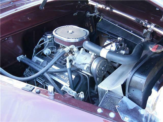 Packard 2 Door Coupe 1948 image number 22