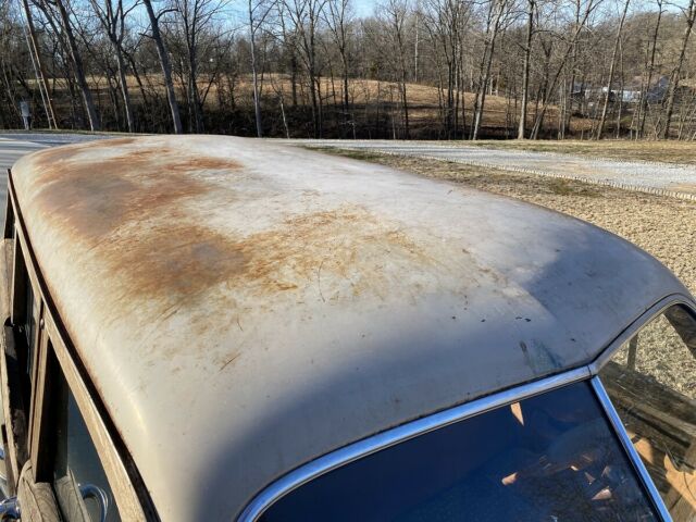 DeSoto Deluxe Wagon 1949 image number 8