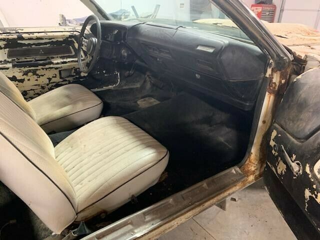 Dodge Challenger 1973 image number 4