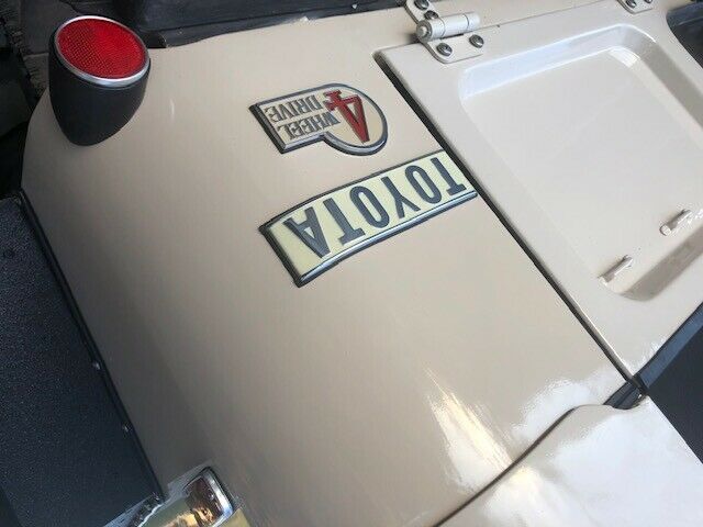 Toyota Land Cruiser 1975 image number 32