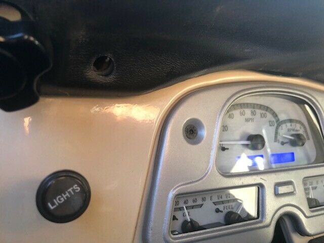 Toyota Land Cruiser 1975 image number 34