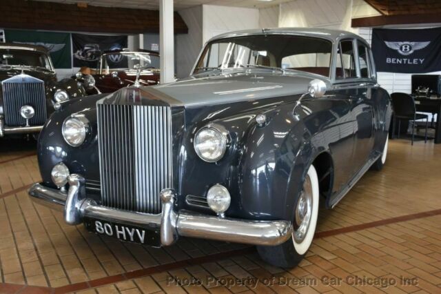 Rolls-Royce SILVER CLOUD II 1961 image number 12